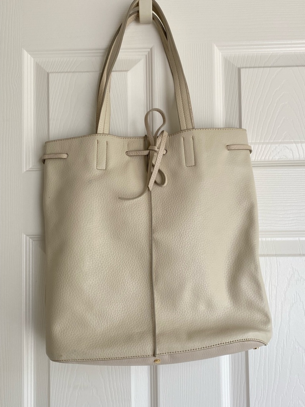 Banana republic Cream Leather Tote Bag with Tie Detail